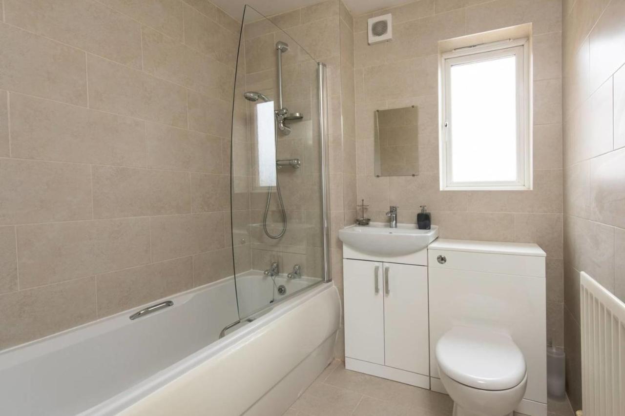 Guestready - Top Floor Apt 2Min Walk To O2 Apollo Manchester Exterior foto